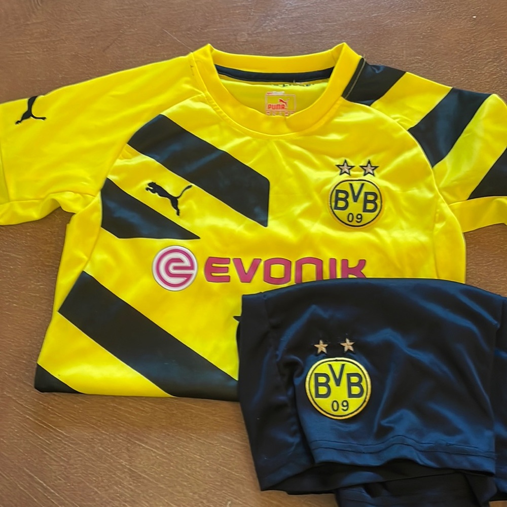 borussia Dortmund Home Jersey Kit Kids(Jersey+Shorts)